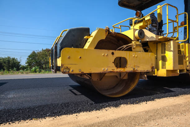 Best Driveway Paving Contractor  in Gatesville, TX